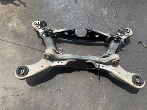 MERCEDES SL55 SL500 SL600 OEM 03-12 REAR SUBFRAME CROSSMEMBER
