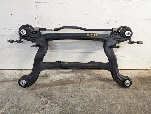 14-19 MERCEDES BENZ CLA250 W117 REAR CARRIER CROSS MEMBER SUB FRAME OEM AXLE