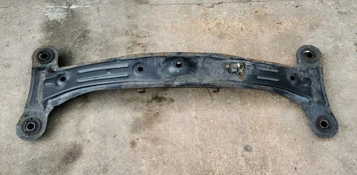 1997-2001 Lexus Es300 Rear Suspension Subframe Crossmember Crossbar OEM