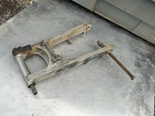 Kawasaki GPZ1100 GPZ 1100 Swing Arm Subframe Body Rear OEM Genuine Axel Frame