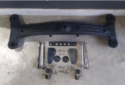 97-01 Toyota Camry Solara Rear Crossmember ORIGINAL OEM part W/BOLTS