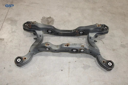 14-19 MERCEDES CLA250 C117 REAR SUBFRAME FRAME CROSS MEMBER CROSSMEMBER OEM SUB