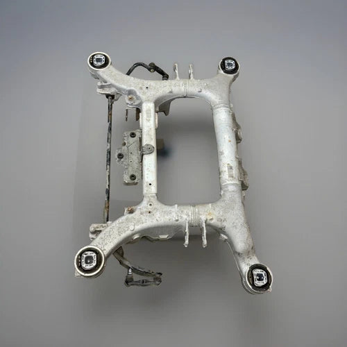 BMW 750 F02 REAR SUBFRAME SUB CROSSMEMBER CROSS MEMBER OEM 2013 - 2015 FRAME