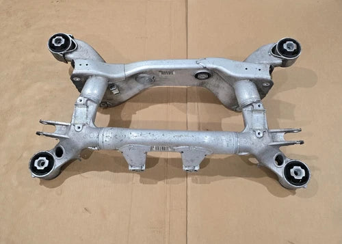 2002 - 2008 BMW 750Li Rear Suspension Axle Carrier 33-31-6-779-789 OEM Subframe