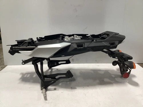 19-21 Yamaha TRACER 900 GT SUBFRAME FRAME FAIRINGS REAR BACK TAIL PEGS OEM SUB