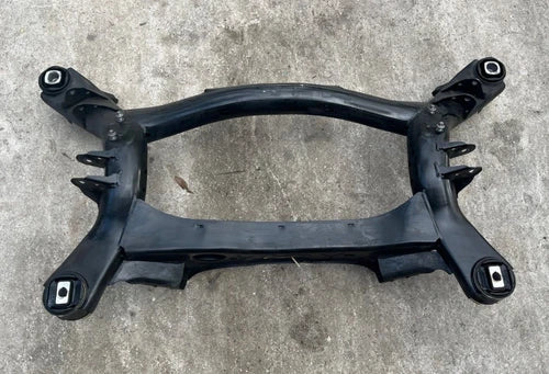 🚘 14-19 OEM BMW F22 F23 F32 Rear Crossmember Sub Frame Carrier Axle F30