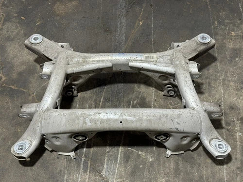 12-19 BMW F10 M5 F06 F12 M6 S63N REAR AXLE CARRIER SUBFRAME OEM F13