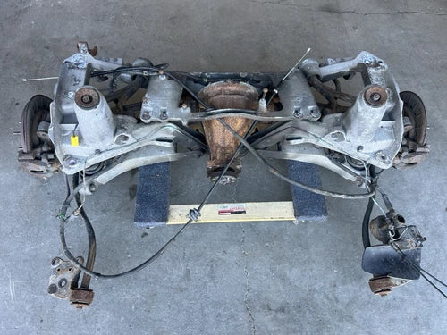 1998-2000 Volvo V70R V70 Rear Differential & Subframe Cradle OEM #3974E Assembly