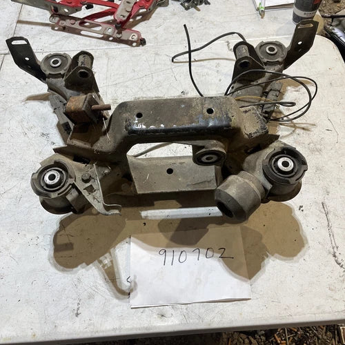 BMW 318I 320I 323I E36 Rear Frame Axle Carrier Cradle Mount OEM Sub