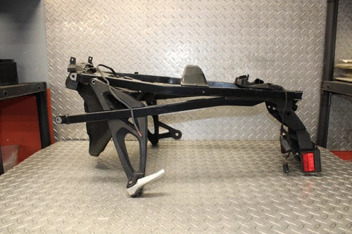 08 / 16 BMW K1300 / Premium Subframe Sub Frame Rear Pegs Inner Fender OEM K1300R