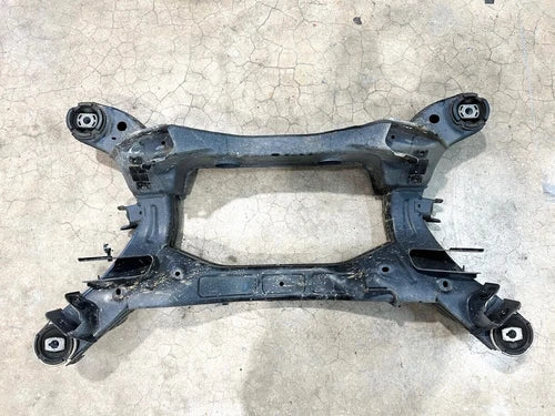 18-24 BUICK ENCLAVE REAR SUBFRAME CROSSMEMBER SUPPORT FRAME OEM CRADLE