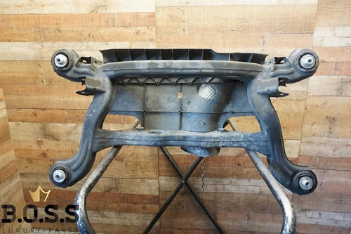 14-19 MERCEDES BENZ CLA250 W117 REAR CARRIER CROSS MEMBER SUB FRAME OEM AXLE