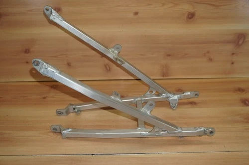 2002 Suzuki RM125 RM 125 OEM Subframe Sub Frame 41200-37F10 Rear