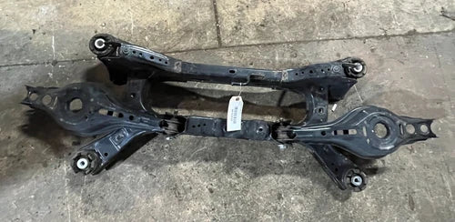 TOYOTA CAMRY 2018 - 2021 FWD SUBFRAME CROSSMEMBER W/ LOWER CONTROL ARMS OEM REAR