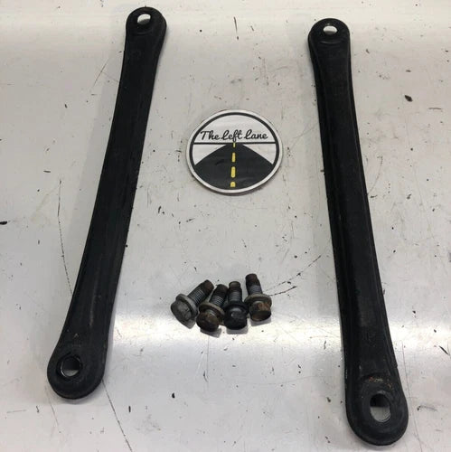 95-01 Toyota Crown Majesta UZS151 Rear Brace Bar Set OEM Subframe