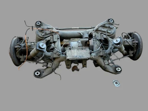 Range Rover HSE L322 10-12 OEM Rear Subframe W/ Differential KHE500100 Complete