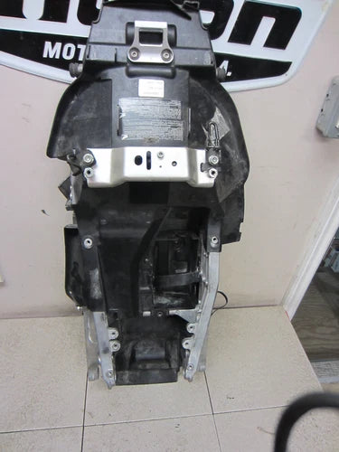 03-04 HONDA CBR600RR cbr 600 rr REAR BACK SUB FRAME SUBFRAME 50200-MEE-000 OEM