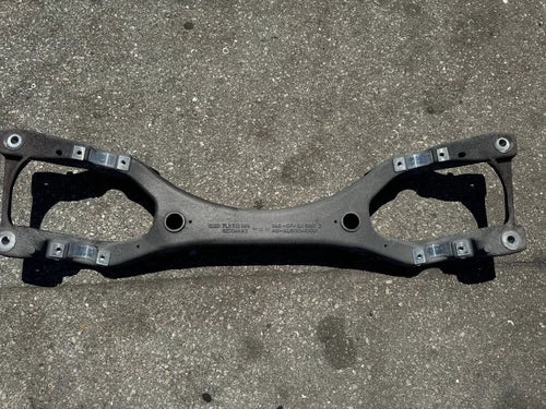 09-15 Audi Q7 Rear Suspension Crossmember Subframe 7L8512369 OEM