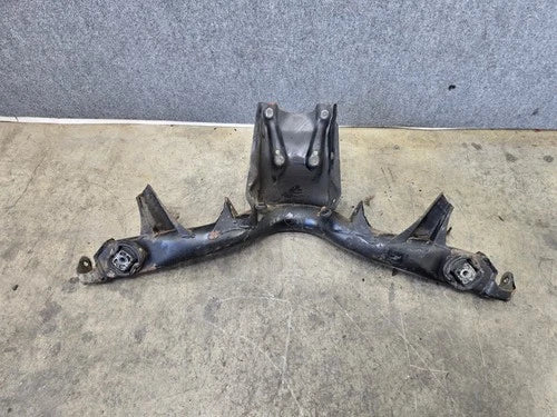 REAR SUBFRAME AXLE CARRIER ASSEMBLY MERCEDES 380SL 450SL 560SL OEM R107