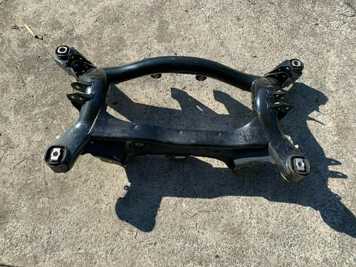 BMW 328I F30 F33 F36 OEM REAR CROSSMEMBER SUBFRAME CRADLE 12-16
