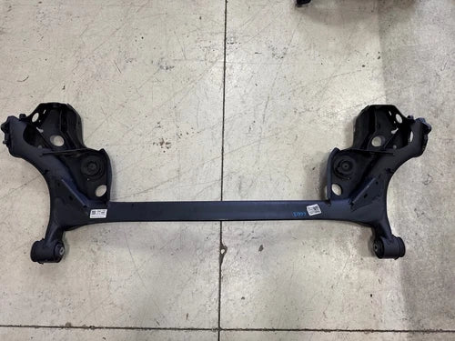 ☑️ Crossmember Axle Subframe Beam 1.3L AWD |CHEVY TRAILBLAZER 2022 OEM Rear