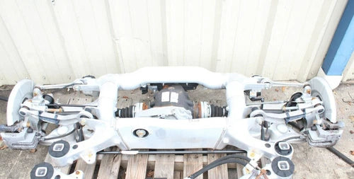 04 05 06 BMW E60 530I DIFFERENTIAL CARRIER WITH SUBFRAME OEM REAR