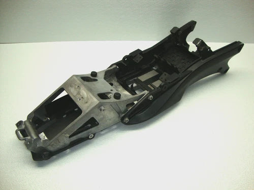 07 08 SUZUKI GSXR 1000 OEM REAR SUBFRAME BACK SUB FRAME 2007 2008 STRAIGHT
