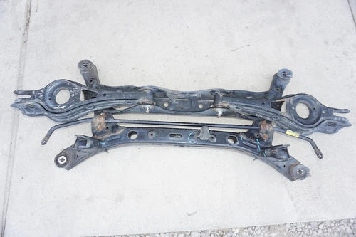 16 17 18 19 2015-2019 Hyundai Rear Crossmember Cradle Subframe Used Oem Sonata