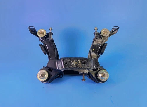 94-99 BMW E36 M3 REAR SUBFRAME AXLE SUPPORT CARRIER OEM CROSSMEMBER