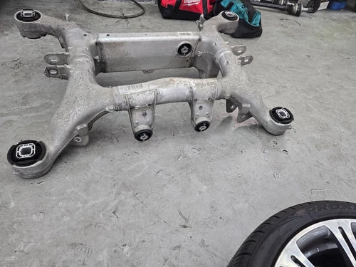 10-16 BMW F10 550i Rear Suspension Sub Frame Crossmember OEM Subframe