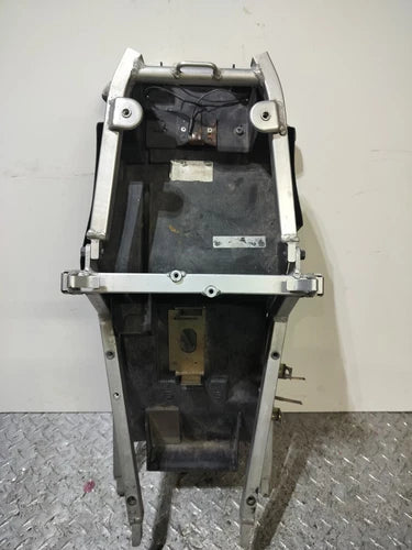 1996-1999 SUZUKI GSXR 750 600 OEM SUBFRAME ASSEMBLY W/ BATTERY TRAY REAR