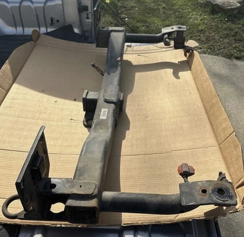 06-12 LR Range Rover L322 Trailer Tow Hitch Reinforcement Bar KNI500020 OEM Rear