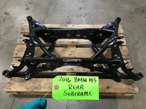 16 BMW F80 F82 F83 F30 M4 OEM REAR SUBFRAME SUSPENSION CROSSMEMBER 15-19 M3