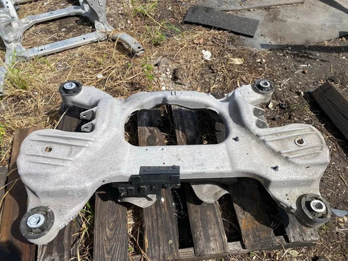 14-17 RANGE ROVER SPORT REAR SUSPENSION SUBFRAME CRADLE OEM CROSSMEMBER
