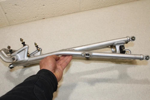 DUCATI 748R 748 SP OEM DUCATI ALLOY REAR SUBFRAME OEM BOLTS 748 916 996 998 MONO