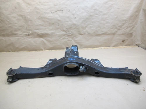 🥇84-85 TOYOTA SUPRA MA67 REAR DIFFERENTIAL BRACKET SUB FRAME CARRIER OEM MOUNT