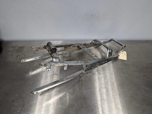 99-02 YAMAHA YZF R6 OEM STRAIGHT SUBFRAME BACK SUB FRAME - 5EB-21190-01-00 REAR