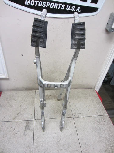 11-13 HUSQVARNA SM511 449 sm 511 OEM REAR BACK FENDER SUPPORT FRAME SMR