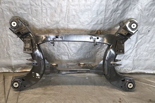 21 22 23 DODGE CHALLENGER HELLCAT OEM REAR SUBFRAME CROSSMEMBER ASSY 6.2L