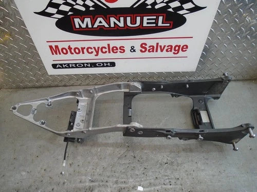 KAWASAKI 09-18 ZX6R 636 OEM SUB SUBFRAME Rear 17 16 15 14 13 12 11 10 NICE FRAME