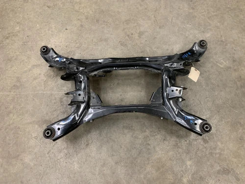 20-23 SUBARU OUTBACK REAR SUBFRAME CROSSMEMBER UNDERCARRIAGE, OEM LOT3365 CRADLE