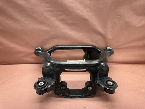 BMW E46 330CI 325I Rear Axle Subframe Crossmember Cradle OEM 154K Miles Carrier