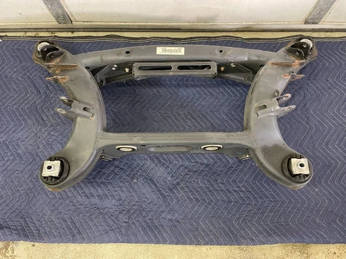 10-18 Mercedes W212 E350 E400 CLS400 Rear Subframe Sub Frame Crossmember CLS550