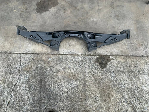 BMW X1 X2 F48 OEM 17-20 REAR SUBFRAME CROSSMEMBER CRADLE FRAME FWD