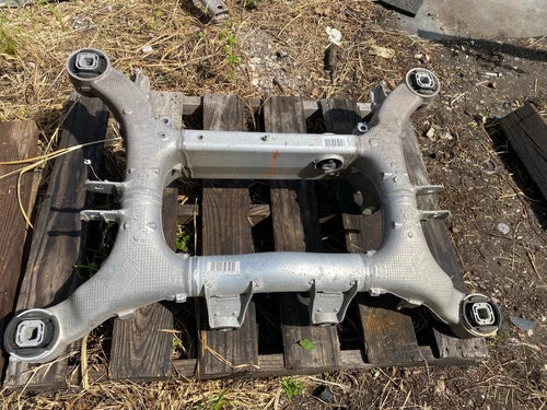 09-12 BMW 750i F01 F02 REAR SUBFRAME CRADLE CARRIER CROSSMEMBER OEM SUSPENSION