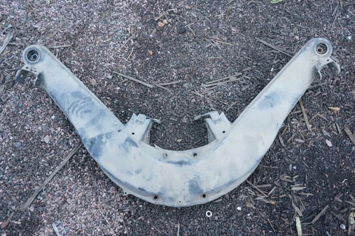 OEM Mercedes W107 R107 Rear Subframe Carrier 74-80 450sl 450slc Differential