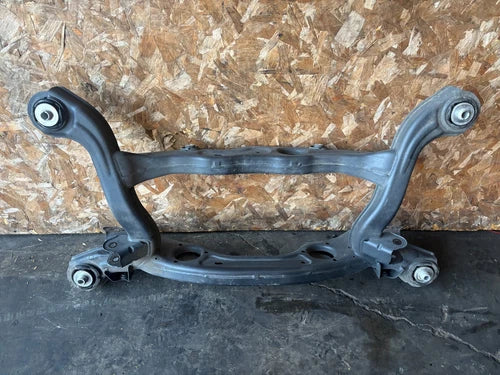 MERCEDES BENZ CLA250 GLA250 W117 OEM SUSPENSION SUBFRAME CROSSMEMBER REAR