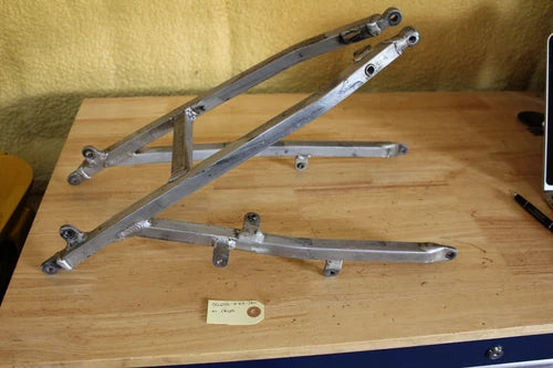 2000 2001 HONDA CR125R CR250R OEM BACK SUB FRAME SUBFRAME 50200-KZ3-J30 REAR