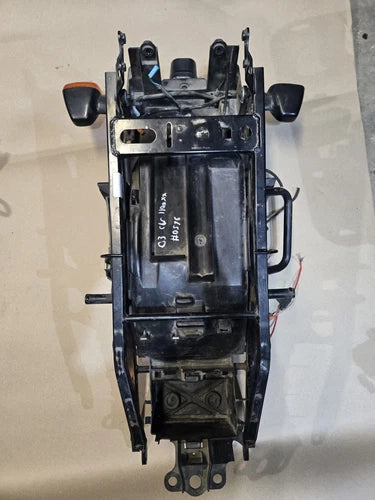 97-03 Honda Blackbird CBR1100XX Rear Undertail Tray Subframe OEM #0576 Battery