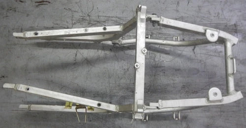 SUZUKI GSXR600-750 SRAD 1997-2000 OEM REAR FRAME 41200-33E20 4FL SUB